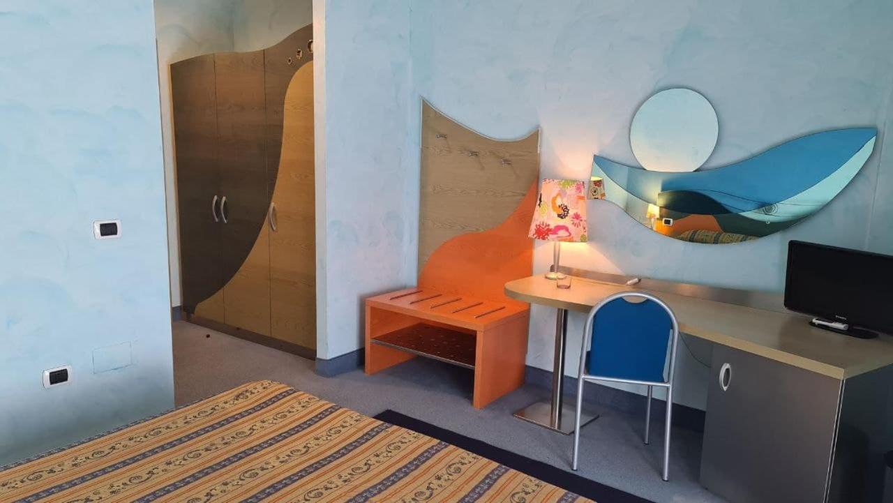 Hotel Del Sole Margherita Di Savoia Ngoại thất bức ảnh