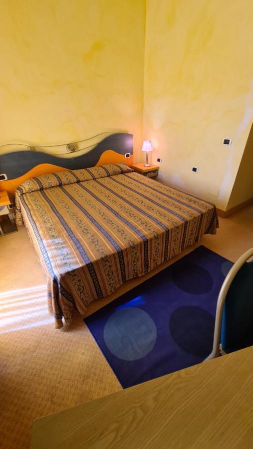 Hotel Del Sole Margherita Di Savoia Ngoại thất bức ảnh