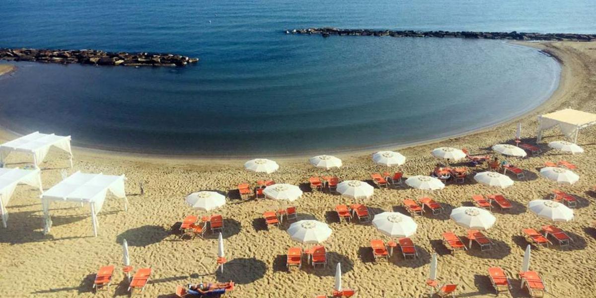 Hotel Del Sole Margherita Di Savoia Ngoại thất bức ảnh